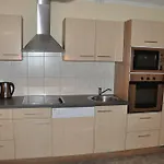 Апартаменты Sporthuette Fiegl *